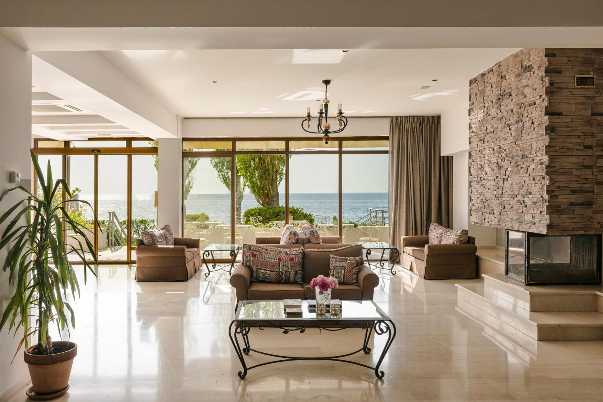 Niki Beach Hotel Kamariotissa エクステリア 写真