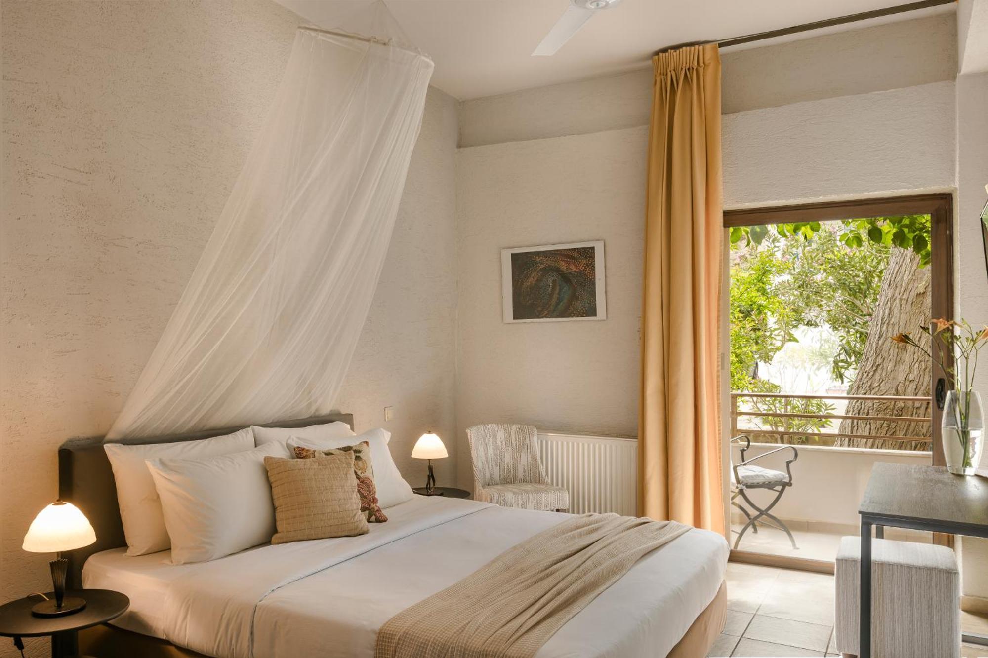 Niki Beach Hotel Kamariotissa 部屋 写真
